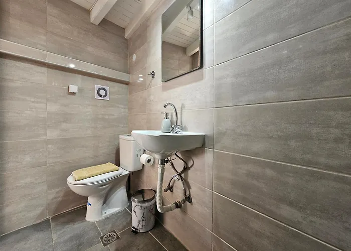 The 4Th Old Town Suites Apartmán *